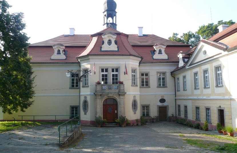 Zámek Domousnice, Czech Republic (Czechia)